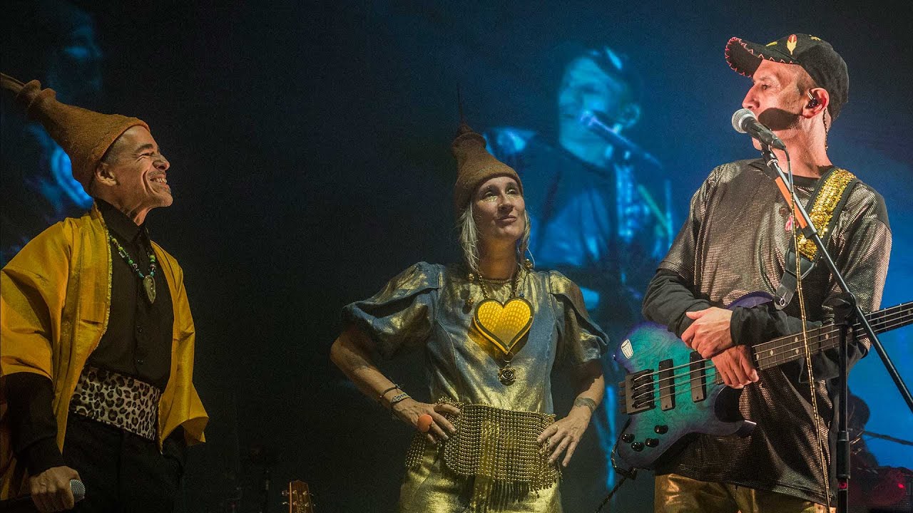 Imagen noticia Aterciopelados: Lanza una nueva versión de ‘Mujer Gala’ junto a Rubén Albarrán