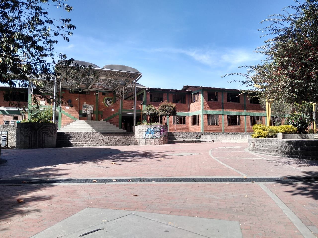 Imagen noticia III Feria Universitaria en la Facultad Tecnológica 