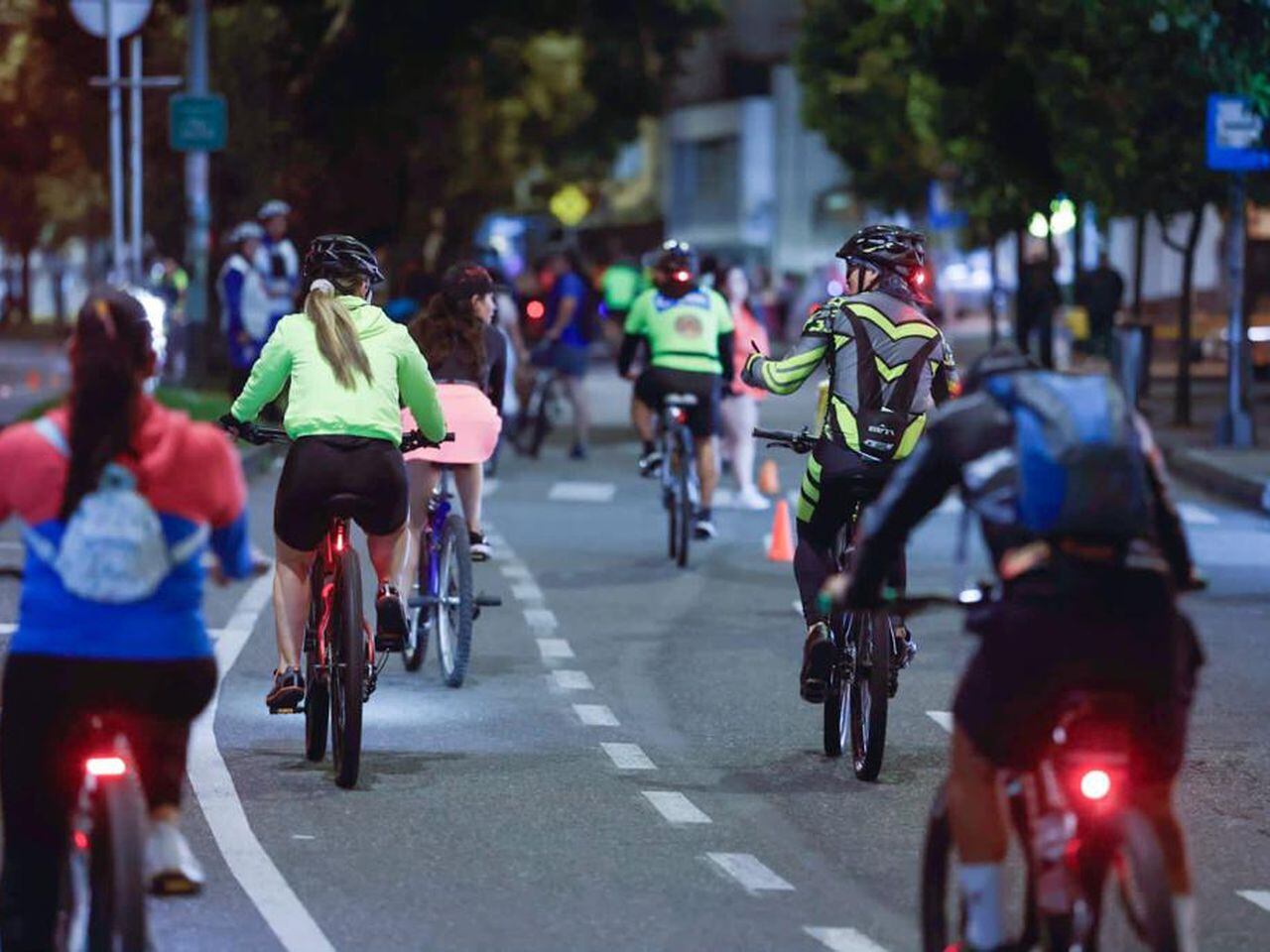 Imagen noticia Prográmese este 12 de diciembre para la tradicional Ciclovía Nocturna